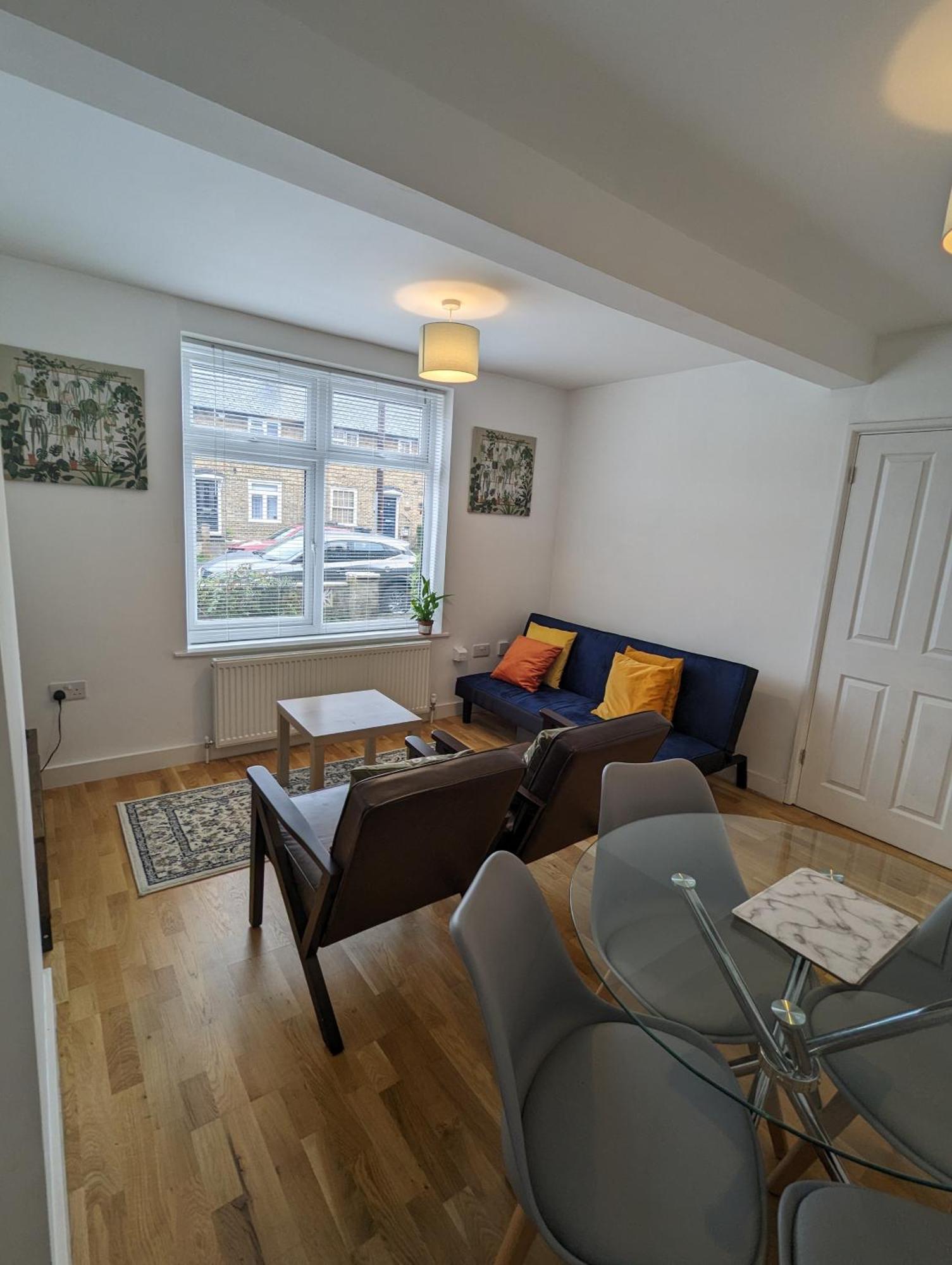 Fantastic 3-Bedroom House In London Morden (Greater London) Exterior foto